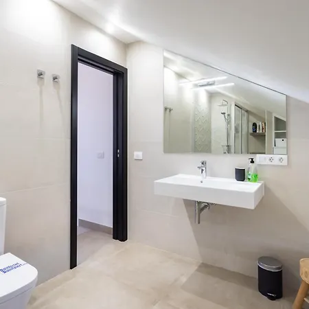 Home2book Modern Design Seaview Apt, Pool&terrace Apartment