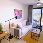 Home2book Modern Design Seaview Apt, Pool&terrace Apartment
