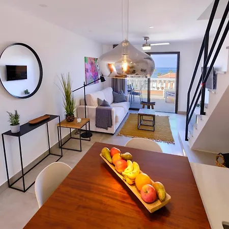 Home2book Modern Design Seaview Apt, Pool&terrace Lejlighed *