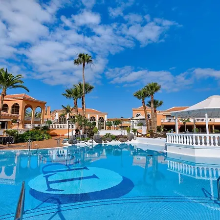 Home2book Modern Design Seaview Apt, Pool&terrace Lejlighed