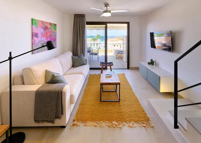 Home2book Modern Design Seaview Apt, Pool&terrace *