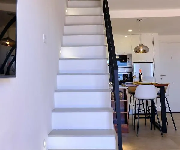 Home2book Modern Design Seaview Apt, Pool&terrace Апартаменты