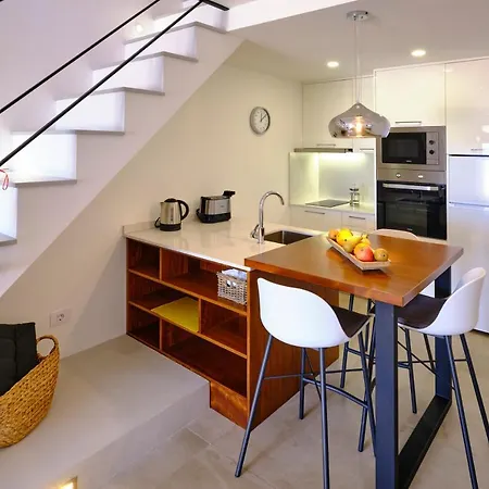 アパート Home2book Modern Design Seaview Apt, Pool&terrace *