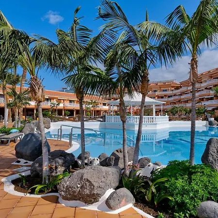 Home2book Modern Design Seaview Apt, Pool&terrace アパート